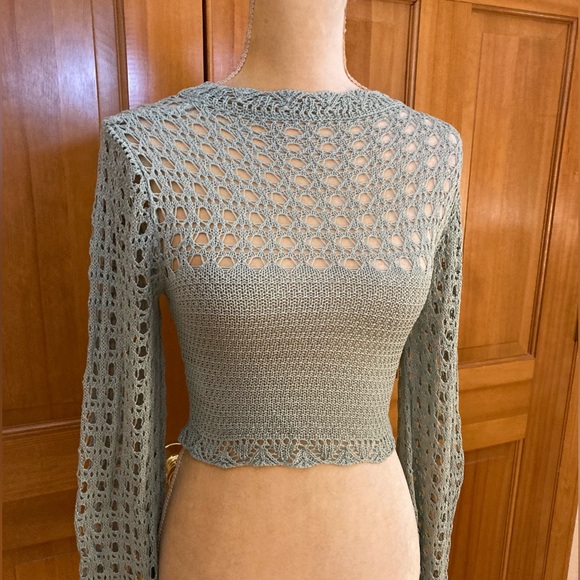 Nwt, Lavishly Paris Women’s Green Knitted Crop Top Sweater - Picture 15 of 16